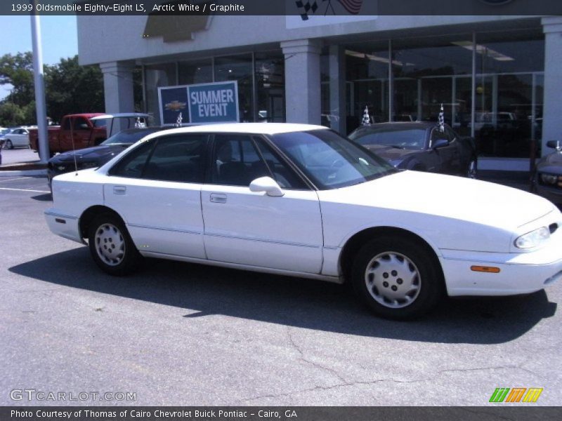Arctic White / Graphite 1999 Oldsmobile Eighty-Eight LS