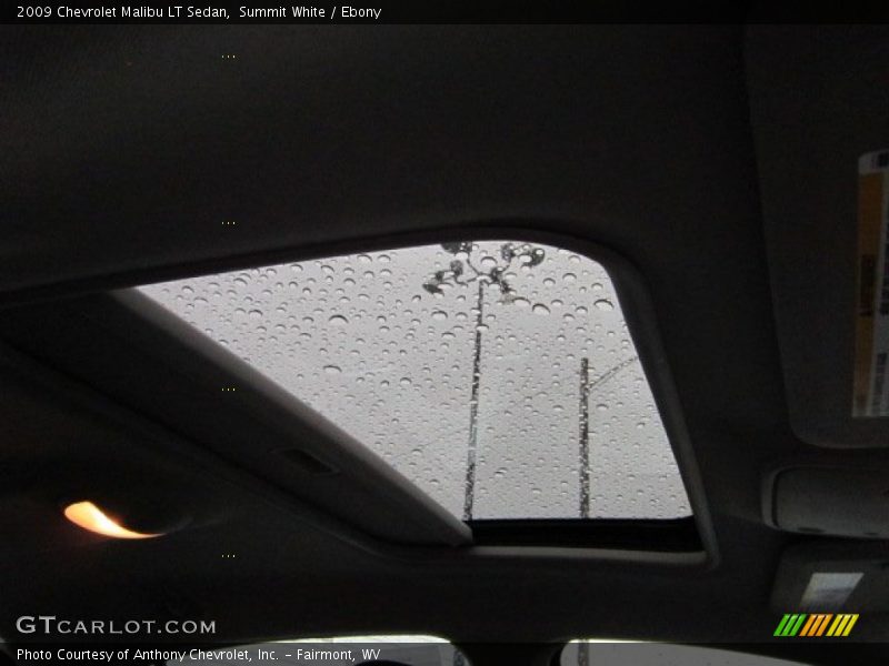 Summit White / Ebony 2009 Chevrolet Malibu LT Sedan