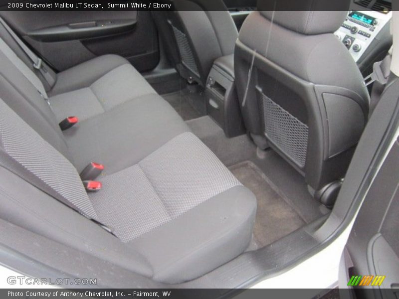 Summit White / Ebony 2009 Chevrolet Malibu LT Sedan