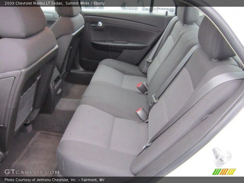 Summit White / Ebony 2009 Chevrolet Malibu LT Sedan