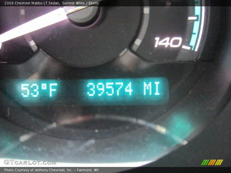Summit White / Ebony 2009 Chevrolet Malibu LT Sedan