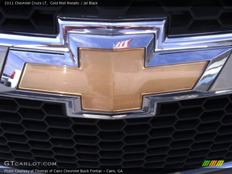 Gold Mist Metallic / Jet Black 2011 Chevrolet Cruze LT