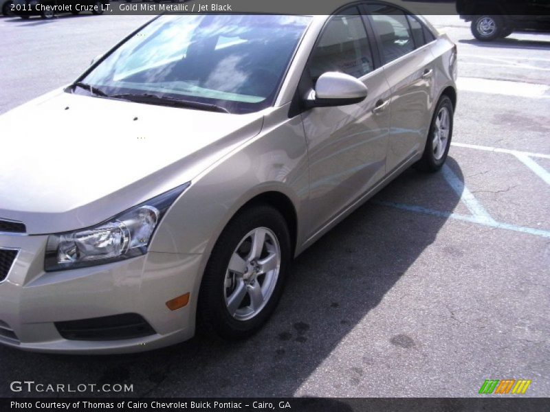Gold Mist Metallic / Jet Black 2011 Chevrolet Cruze LT