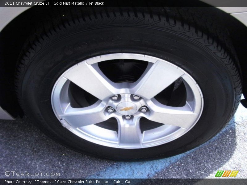 Gold Mist Metallic / Jet Black 2011 Chevrolet Cruze LT