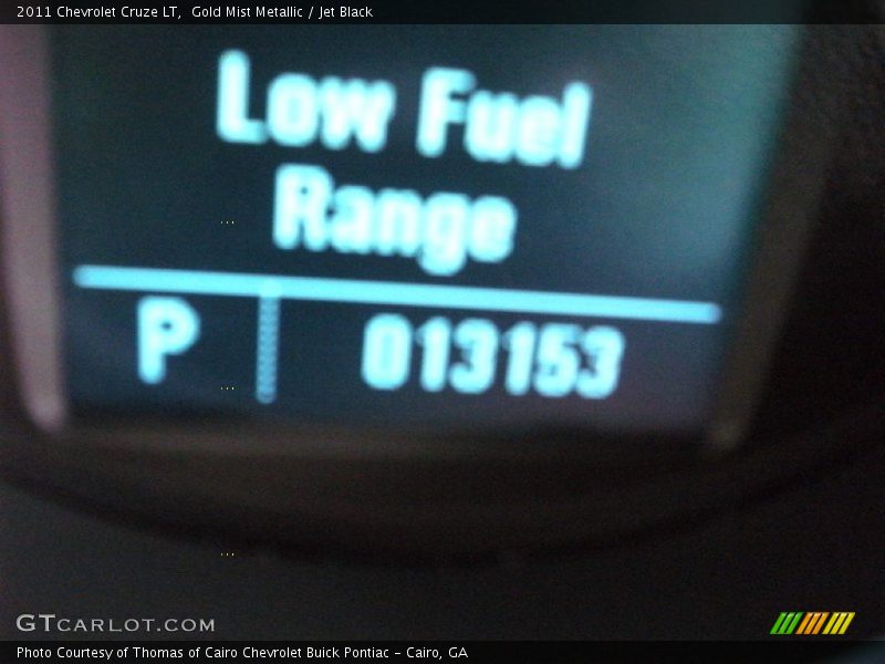 Gold Mist Metallic / Jet Black 2011 Chevrolet Cruze LT
