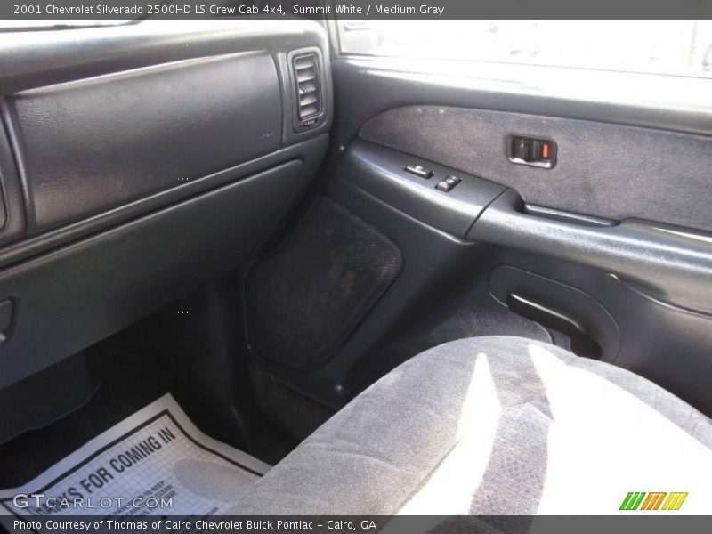 Summit White / Medium Gray 2001 Chevrolet Silverado 2500HD LS Crew Cab 4x4