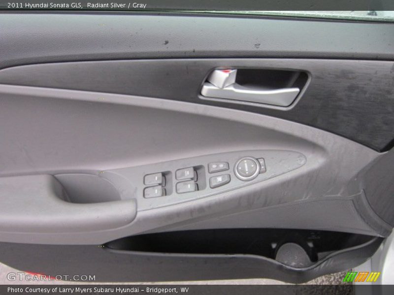 Radiant Silver / Gray 2011 Hyundai Sonata GLS
