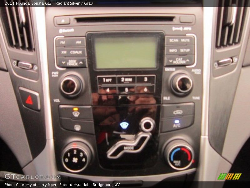 Radiant Silver / Gray 2011 Hyundai Sonata GLS