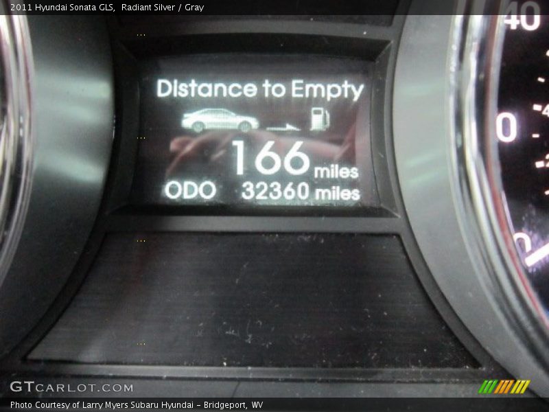 Radiant Silver / Gray 2011 Hyundai Sonata GLS