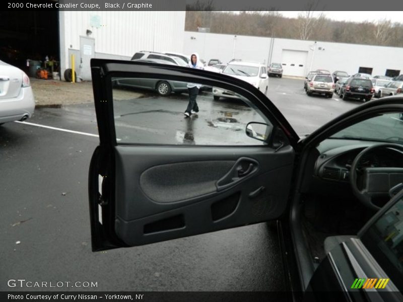 Black / Graphite 2000 Chevrolet Cavalier Coupe