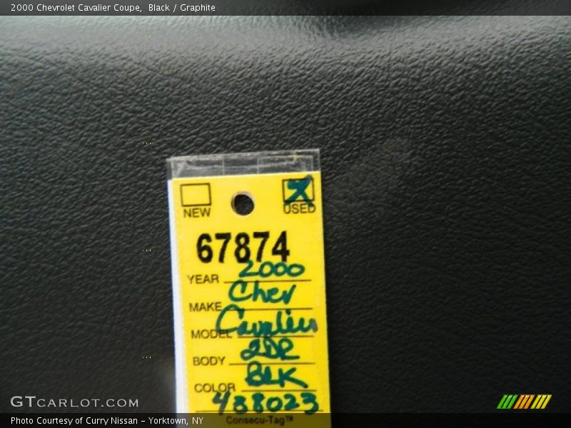 Black / Graphite 2000 Chevrolet Cavalier Coupe