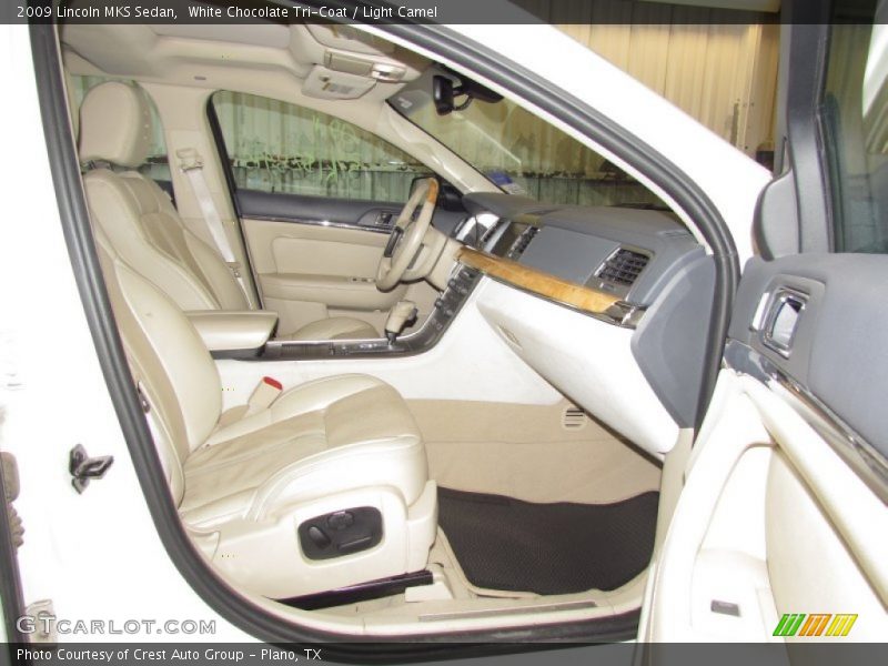 White Chocolate Tri-Coat / Light Camel 2009 Lincoln MKS Sedan
