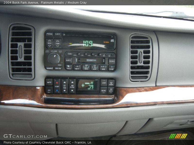 Platinum Metallic / Medium Gray 2004 Buick Park Avenue