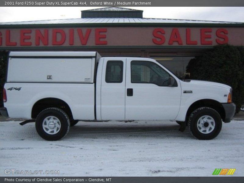 Oxford White / Medium Parchment 2001 Ford F250 Super Duty XL SuperCab 4x4