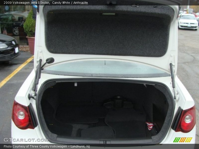 Candy White / Anthracite 2009 Volkswagen Jetta S Sedan