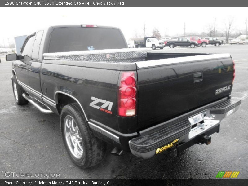 Onyx Black / Red 1998 Chevrolet C/K K1500 Extended Cab 4x4