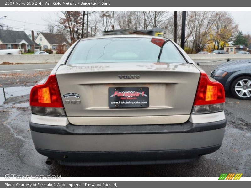 Ash Gold Metallic / Beige/Light Sand 2004 Volvo S60 2.4