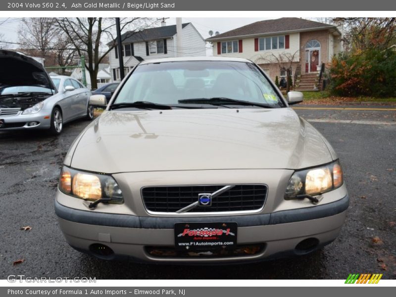 Ash Gold Metallic / Beige/Light Sand 2004 Volvo S60 2.4