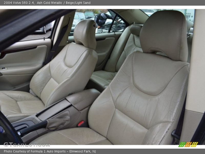 Ash Gold Metallic / Beige/Light Sand 2004 Volvo S60 2.4