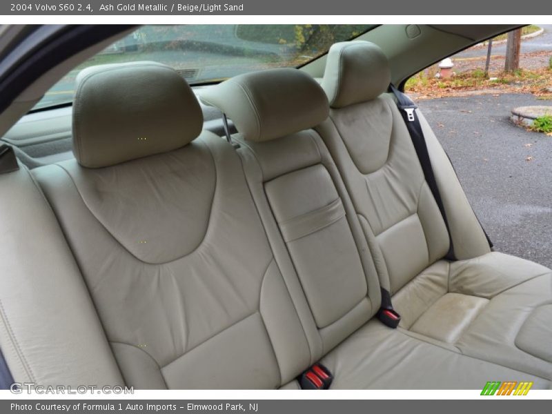 Ash Gold Metallic / Beige/Light Sand 2004 Volvo S60 2.4