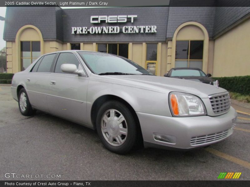 Light Platinum / Dark Gray 2005 Cadillac DeVille Sedan