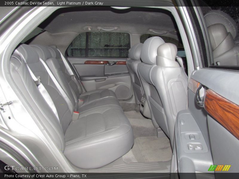 Light Platinum / Dark Gray 2005 Cadillac DeVille Sedan