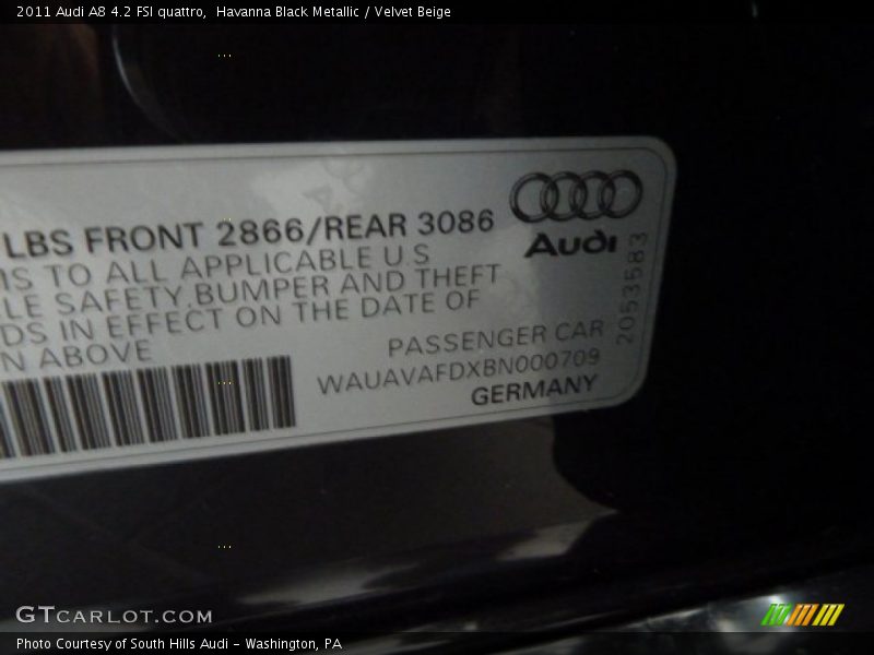 Havanna Black Metallic / Velvet Beige 2011 Audi A8 4.2 FSI quattro