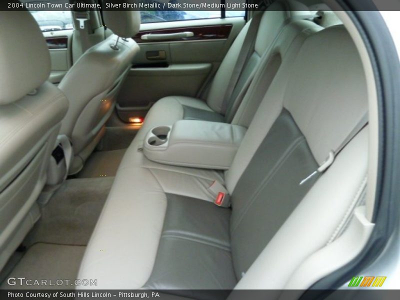 Silver Birch Metallic / Dark Stone/Medium Light Stone 2004 Lincoln Town Car Ultimate