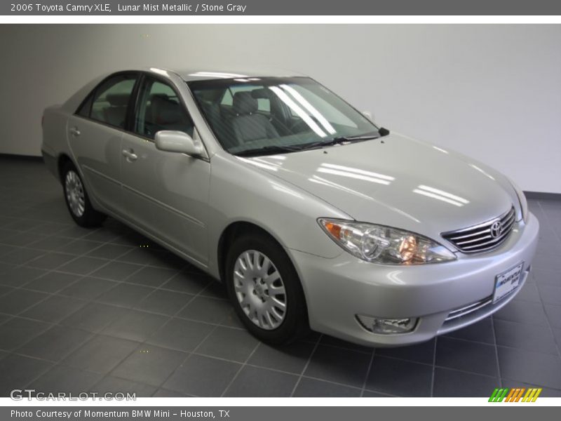 Lunar Mist Metallic / Stone Gray 2006 Toyota Camry XLE