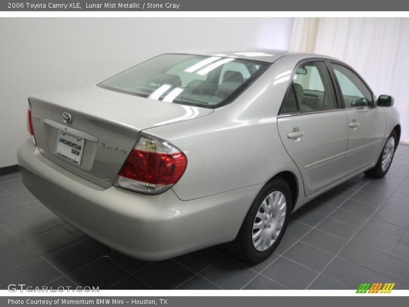 Lunar Mist Metallic / Stone Gray 2006 Toyota Camry XLE