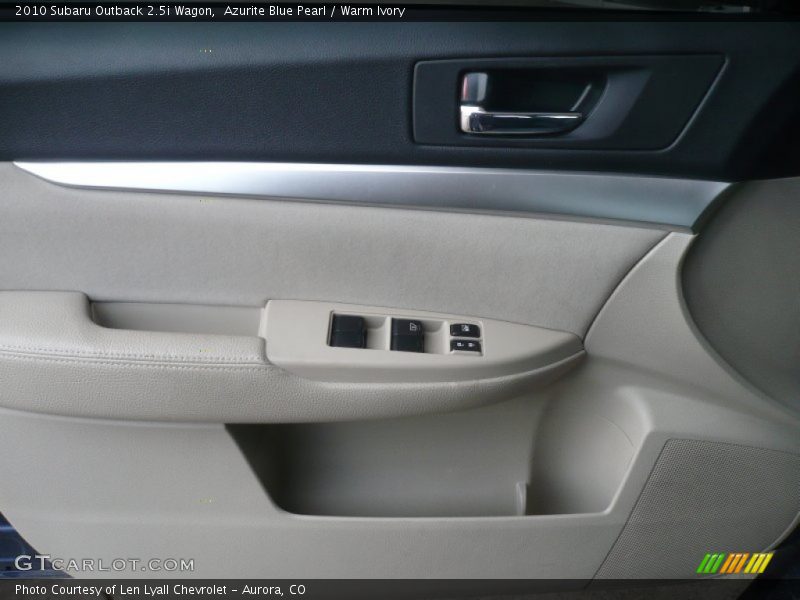 Azurite Blue Pearl / Warm Ivory 2010 Subaru Outback 2.5i Wagon