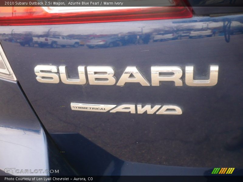 Azurite Blue Pearl / Warm Ivory 2010 Subaru Outback 2.5i Wagon
