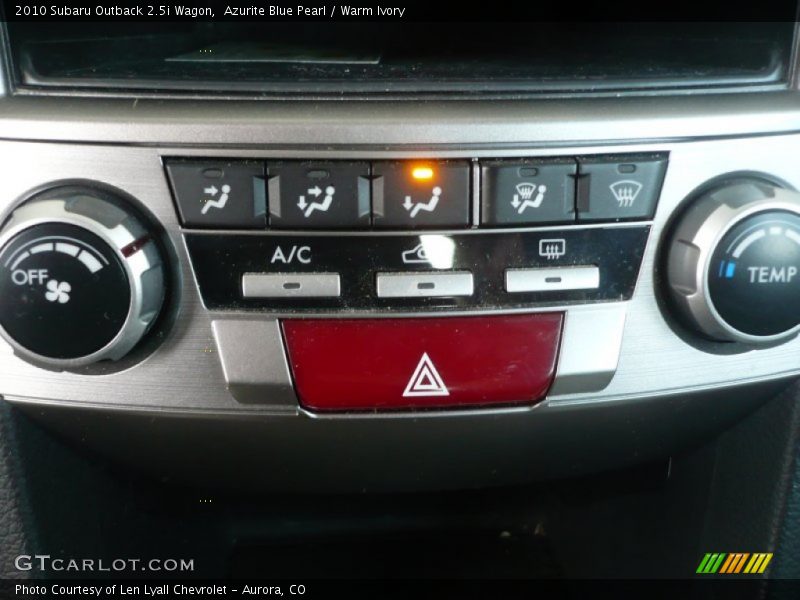 Controls of 2010 Outback 2.5i Wagon