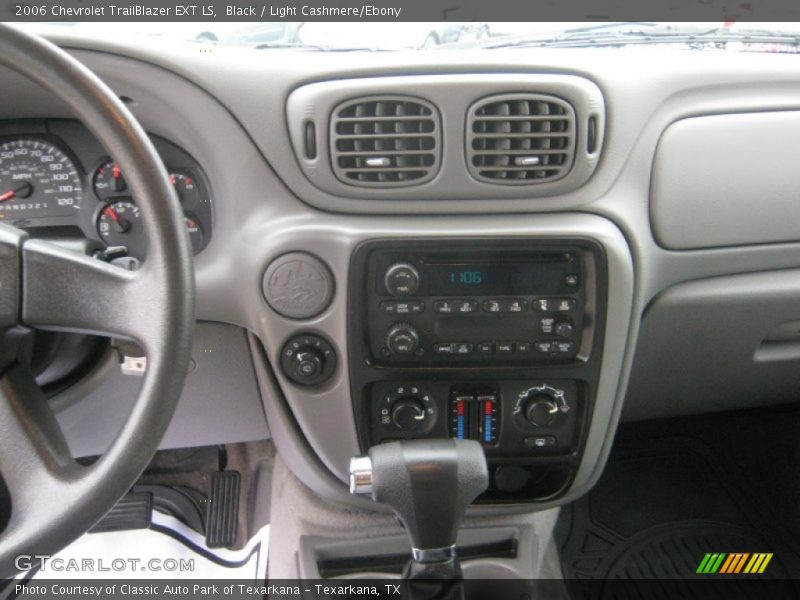 Black / Light Cashmere/Ebony 2006 Chevrolet TrailBlazer EXT LS