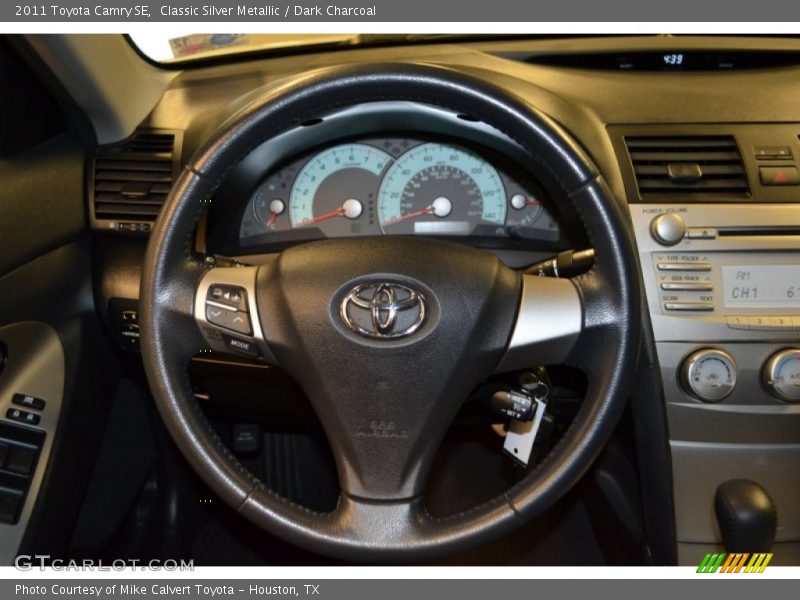 Classic Silver Metallic / Dark Charcoal 2011 Toyota Camry SE