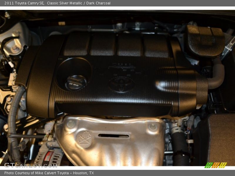 Classic Silver Metallic / Dark Charcoal 2011 Toyota Camry SE