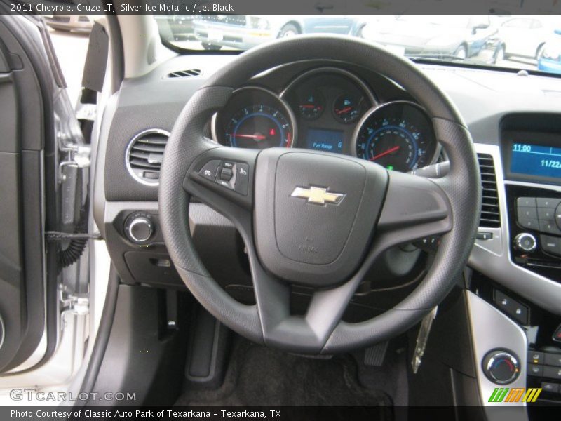 Silver Ice Metallic / Jet Black 2011 Chevrolet Cruze LT