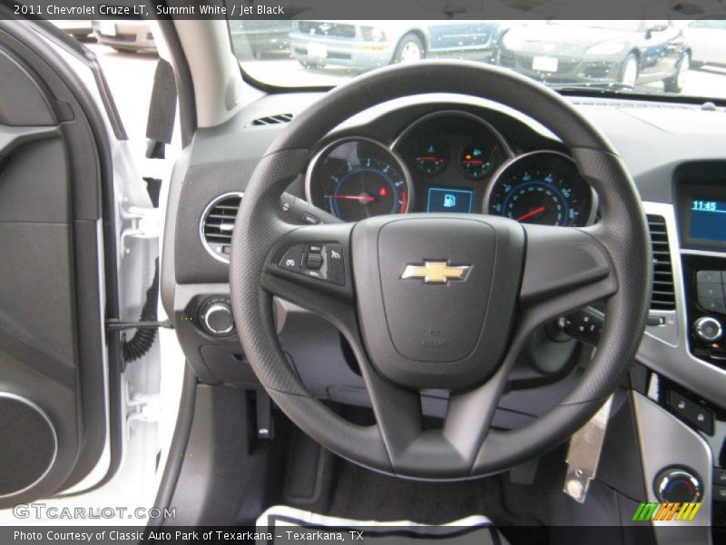 Summit White / Jet Black 2011 Chevrolet Cruze LT