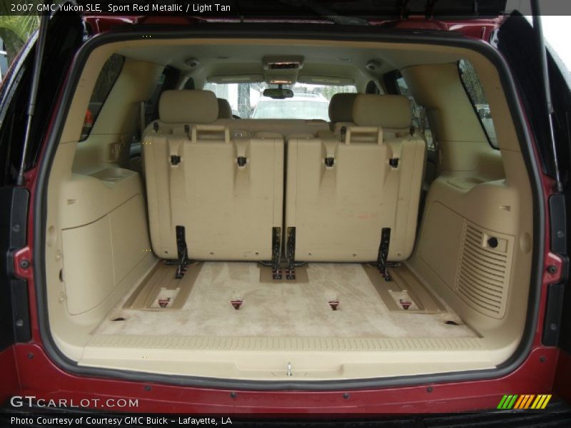 Sport Red Metallic / Light Tan 2007 GMC Yukon SLE