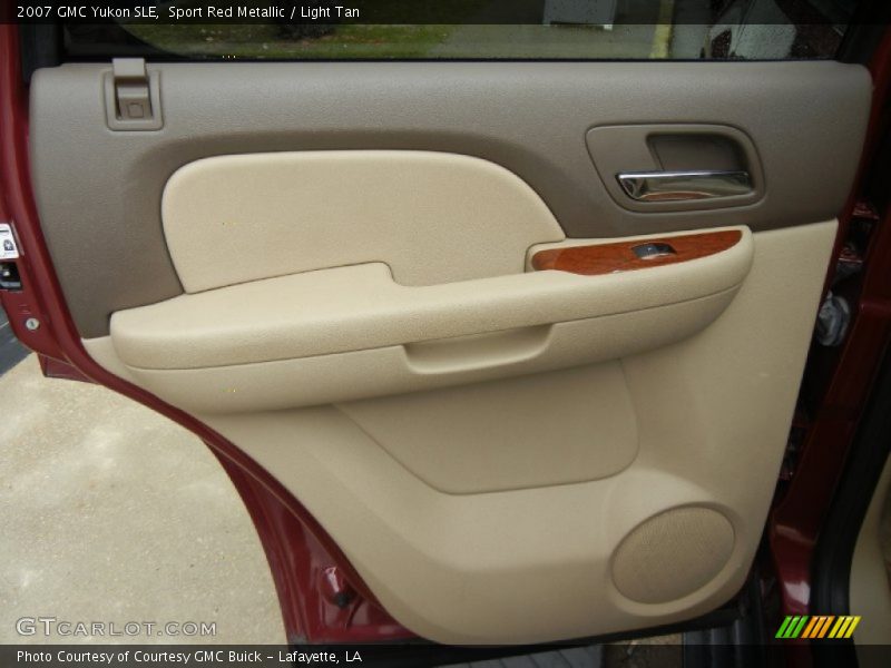 Sport Red Metallic / Light Tan 2007 GMC Yukon SLE
