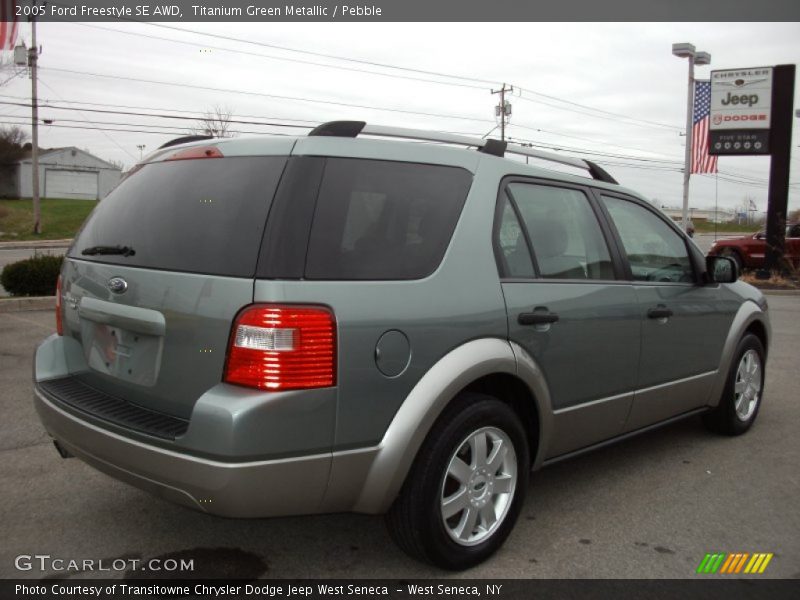 Titanium Green Metallic / Pebble 2005 Ford Freestyle SE AWD