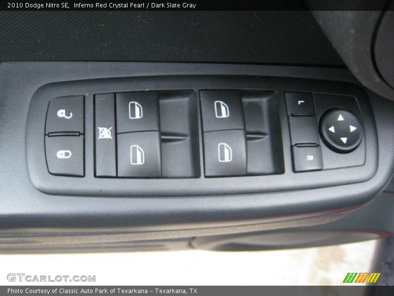 Inferno Red Crystal Pearl / Dark Slate Gray 2010 Dodge Nitro SE