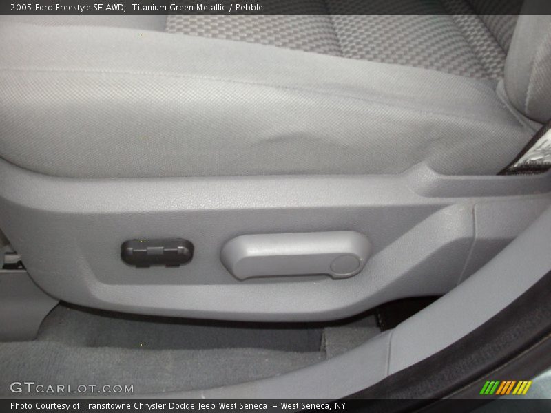 Titanium Green Metallic / Pebble 2005 Ford Freestyle SE AWD