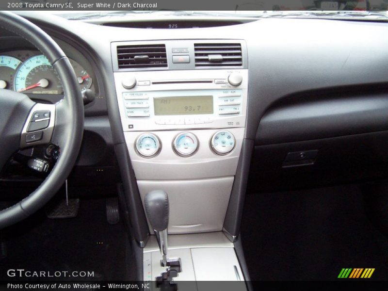 Super White / Dark Charcoal 2008 Toyota Camry SE