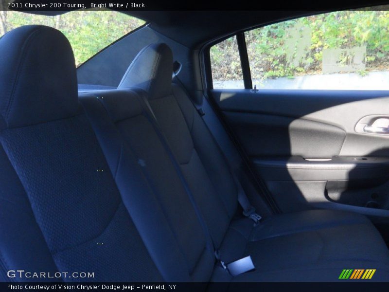 Bright White / Black 2011 Chrysler 200 Touring