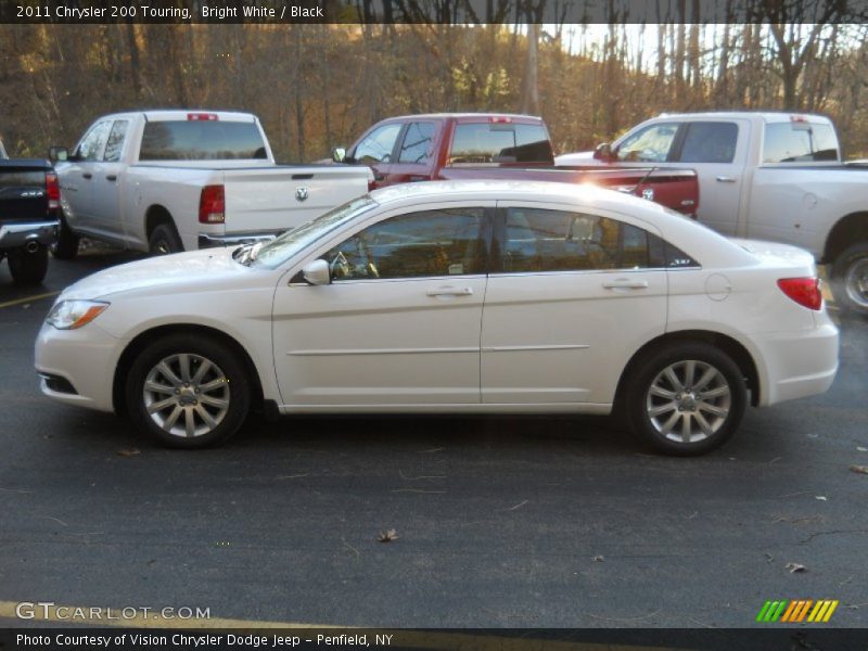 Bright White / Black 2011 Chrysler 200 Touring
