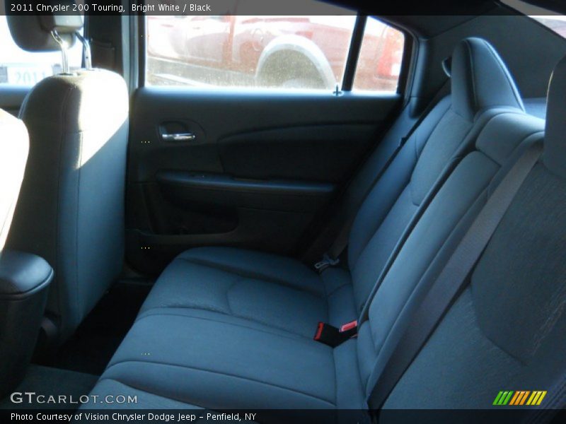 Bright White / Black 2011 Chrysler 200 Touring