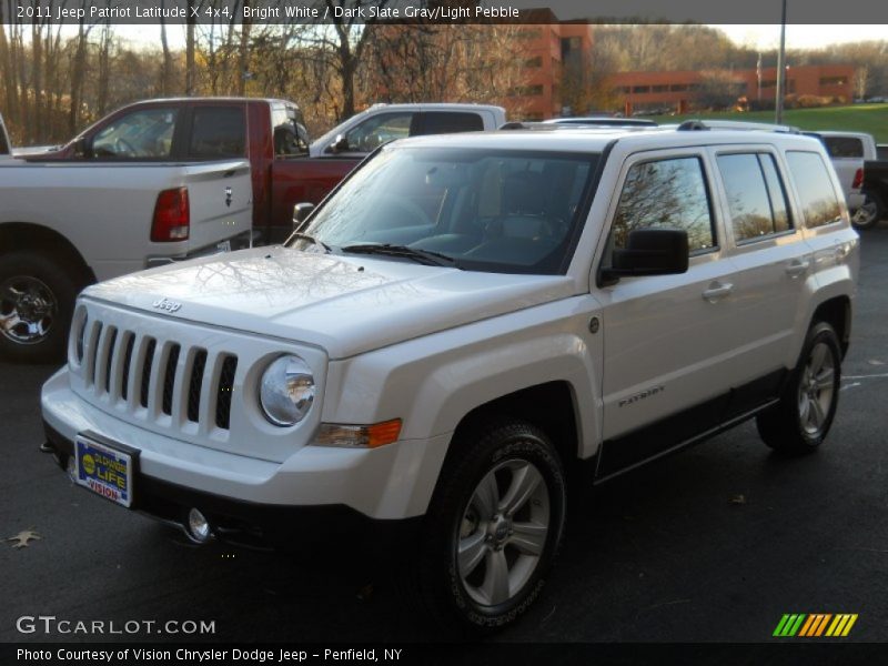 Bright White / Dark Slate Gray/Light Pebble 2011 Jeep Patriot Latitude X 4x4