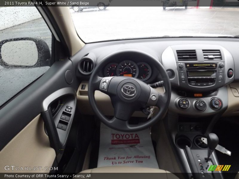 Super White / Sand Beige 2011 Toyota RAV4 I4