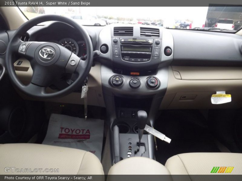 Super White / Sand Beige 2011 Toyota RAV4 I4